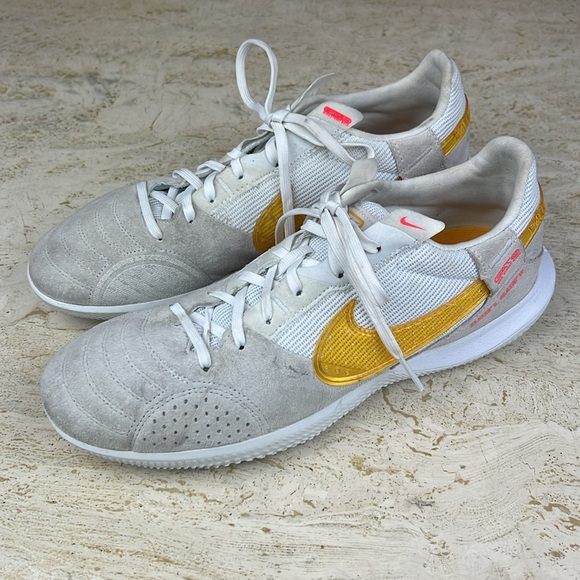 Nike Streetgato Indoor Soccer Shoes White Gold DC8466-171 Men’s Size 8.5 - Picture 4 of 11